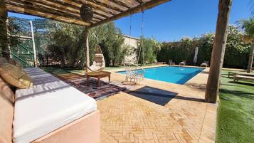 Alberca al aire libre