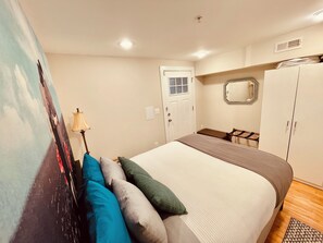 1 chambre, coffres-forts dans les chambres, bureau