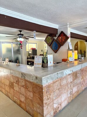 Lobby - 2 Units | Stylish Room Near Local Eats & Vibrant Events in Downtown Cancún (Cancun)