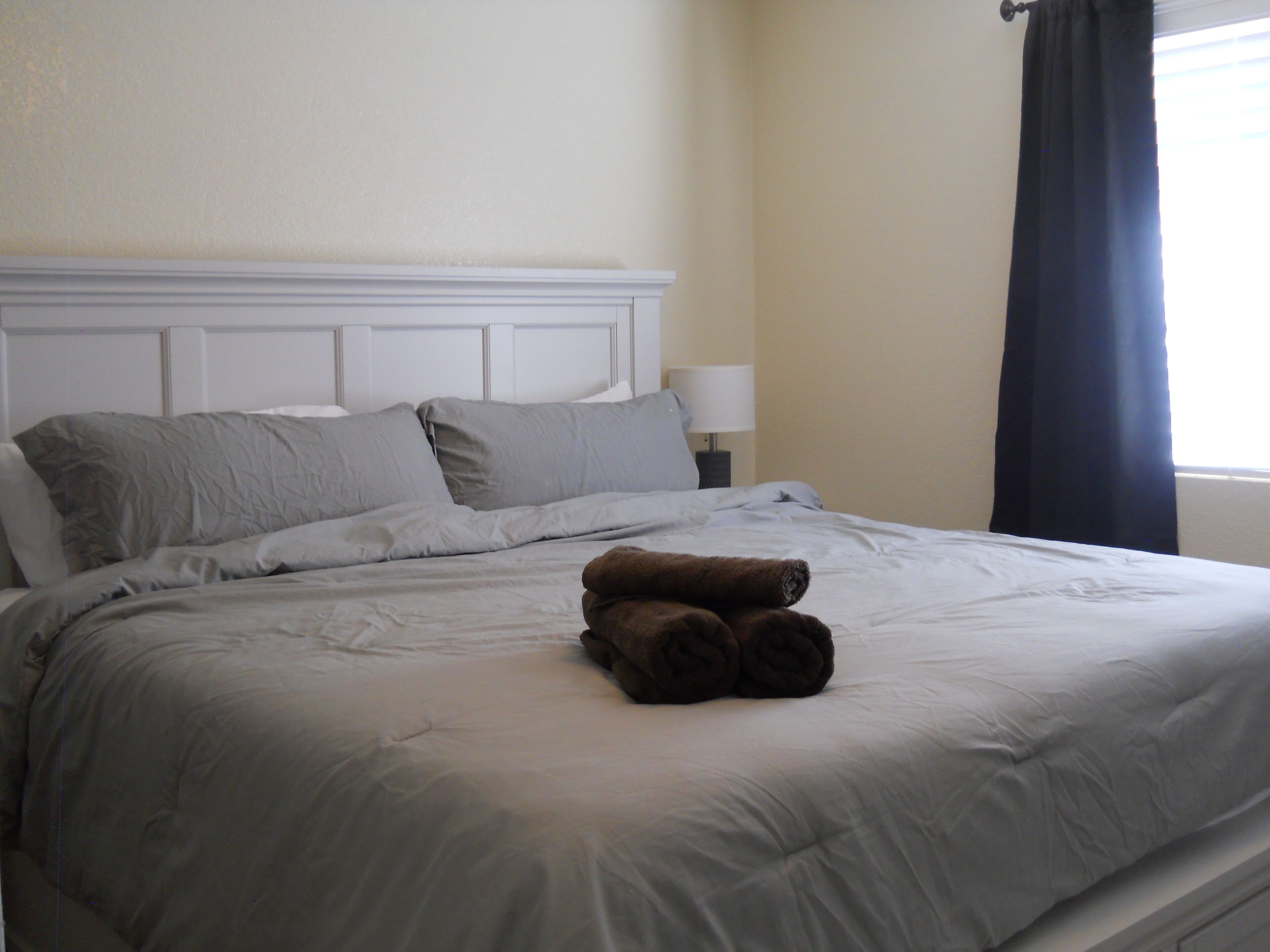 3 soverom, strykejern/-brett, wi-fi (inkludert) og sengetøy