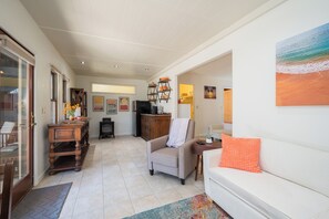 TV, fireplace - Steps to Beach: Fire Pit, Surfing & Dunes Access. Perfect for two couples! (Oceano)