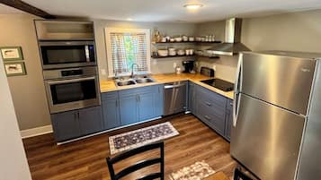 ميكروويف، فرن، موقد طهي مسطح، غسالة أطباق