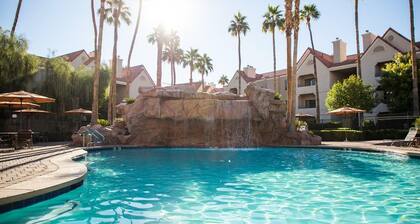 Holiday Inn Club Desert Club Oasis and Walking Distance to the Sphere-1 Bedroom