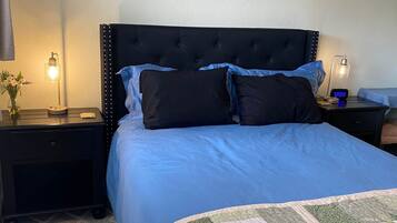 1 slaapkamer, een bureau, gratis wifi, beddengoed