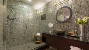 Shower, towels
