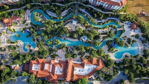 Unforgettable Family Fun Starts Here! Your Orange Lake East Village Villa- 2 Bd.