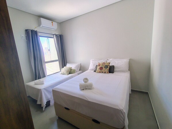 ベーシック アパートメント | 2 室のベッドルーム、WiFi (無料)