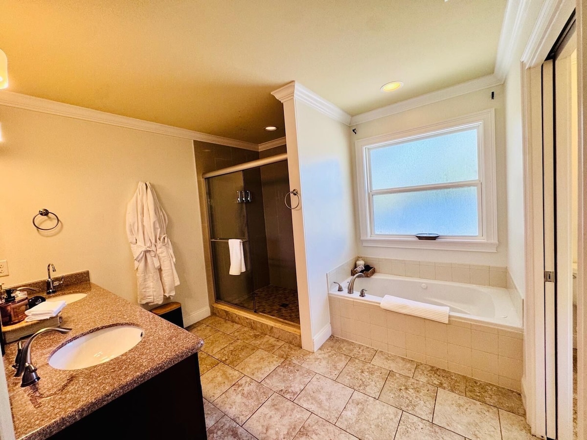 Photo 32 of Heated Pool, Heart of St.Augustine, Huge House Charming Backyard Dining, Dogs Ok