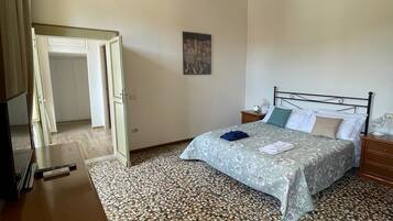 2 Schlafzimmer, Bettwäsche