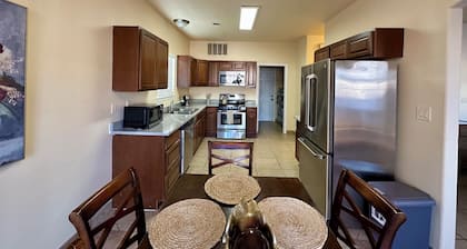 Warm Sand Casita. Lovely 4-bedroom house with AC in Albuquerque