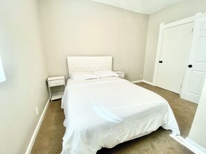 2 bedrooms, Internet, bed sheets