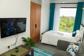 2 chambres, bureau, fer et planche à repasser, Wi-Fi gratuit