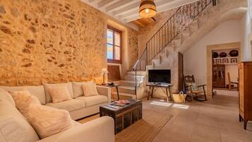 Fireplace, table tennis