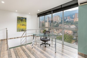 Deluxe-Maisonette, Balkon, Stadtblick