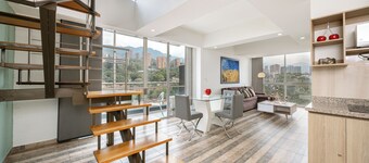 Borbon Suites