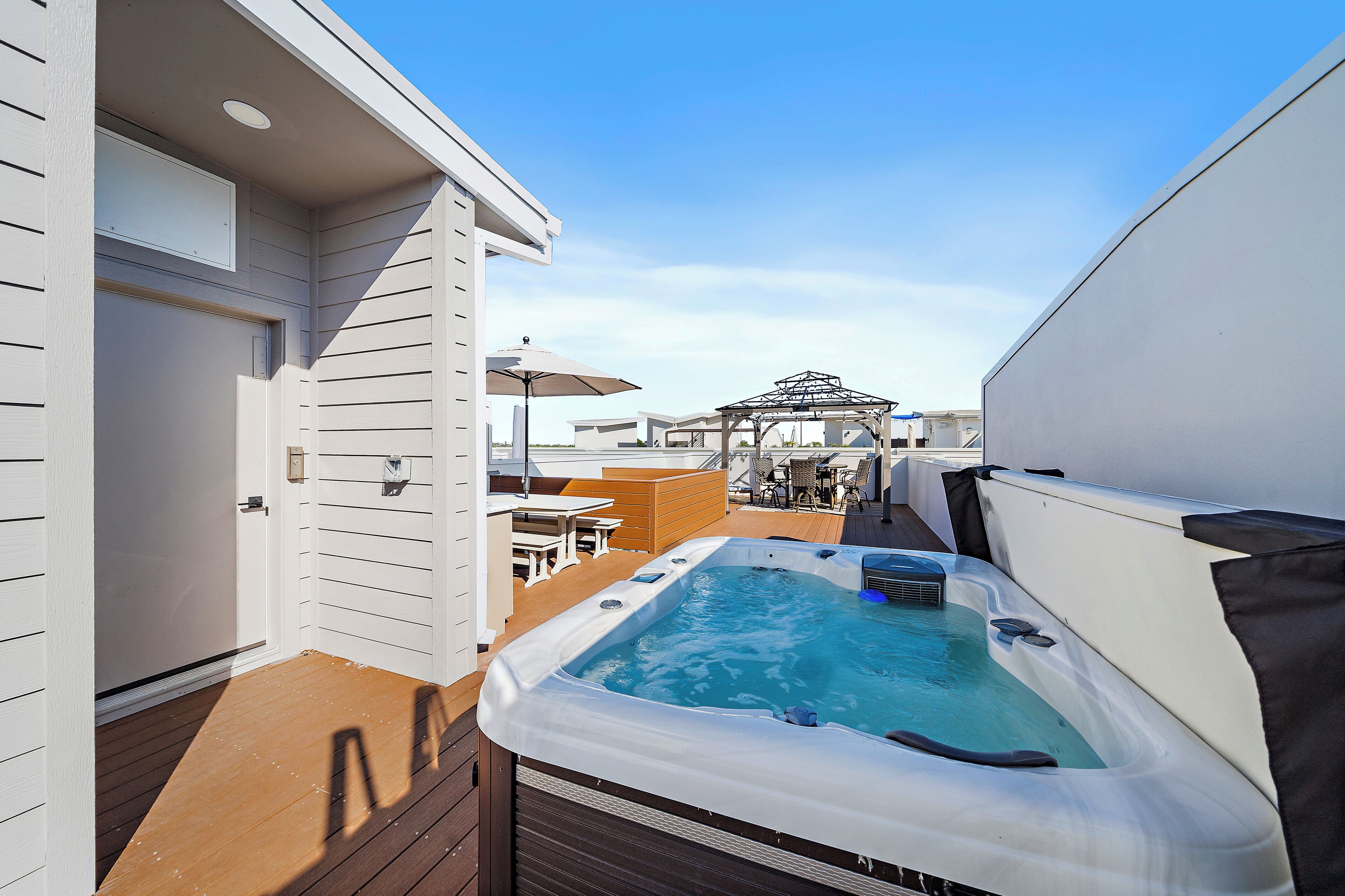 Bain à remous extérieur