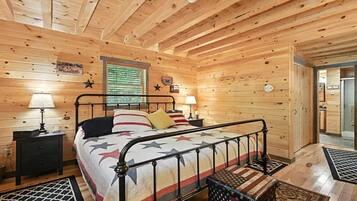 4 bedrooms, WiFi, bed sheets