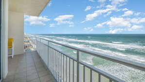 A balcony with a view of the ocean and beach. - Amazing Oceanfront 3 bed 3 bath Condo (Daytona Beach Shores)