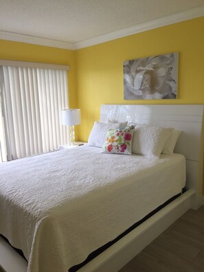 2 bedrooms, WiFi, bed sheets, wheelchair access