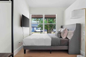 1 soverom, strykejern/-brett, wi-fi og sengetøy