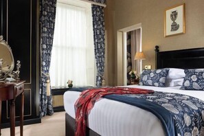 Room - Fitzpatrick Castle Hotel (Dublin)