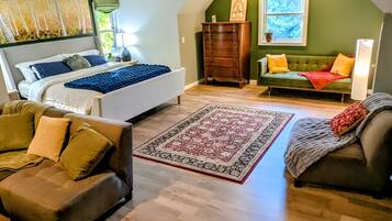 5 bedrooms, iron/ironing board, free WiFi, bed sheets