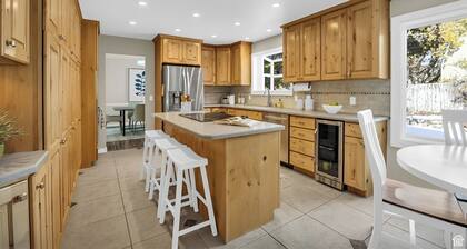 Gorgeous 5-bedroom ski chalet in Cottonwood Heights