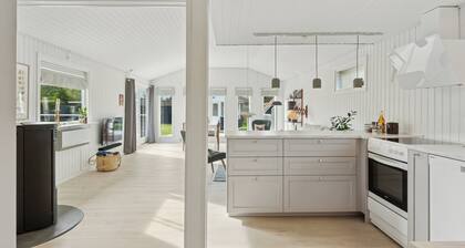 Quiet holiday home with annex and great outdoor