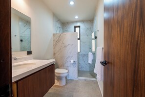 Club Townhome, Balcony | Bathroom