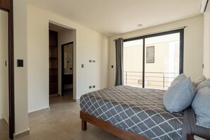 Club-Stadtwohnung, Balkon