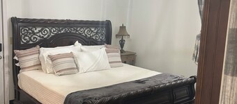 Charming 1-bedroom cottage in lovely Searcy with AC