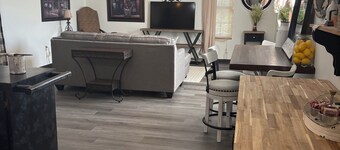 Charming 1-bedroom cottage in lovely Searcy with AC