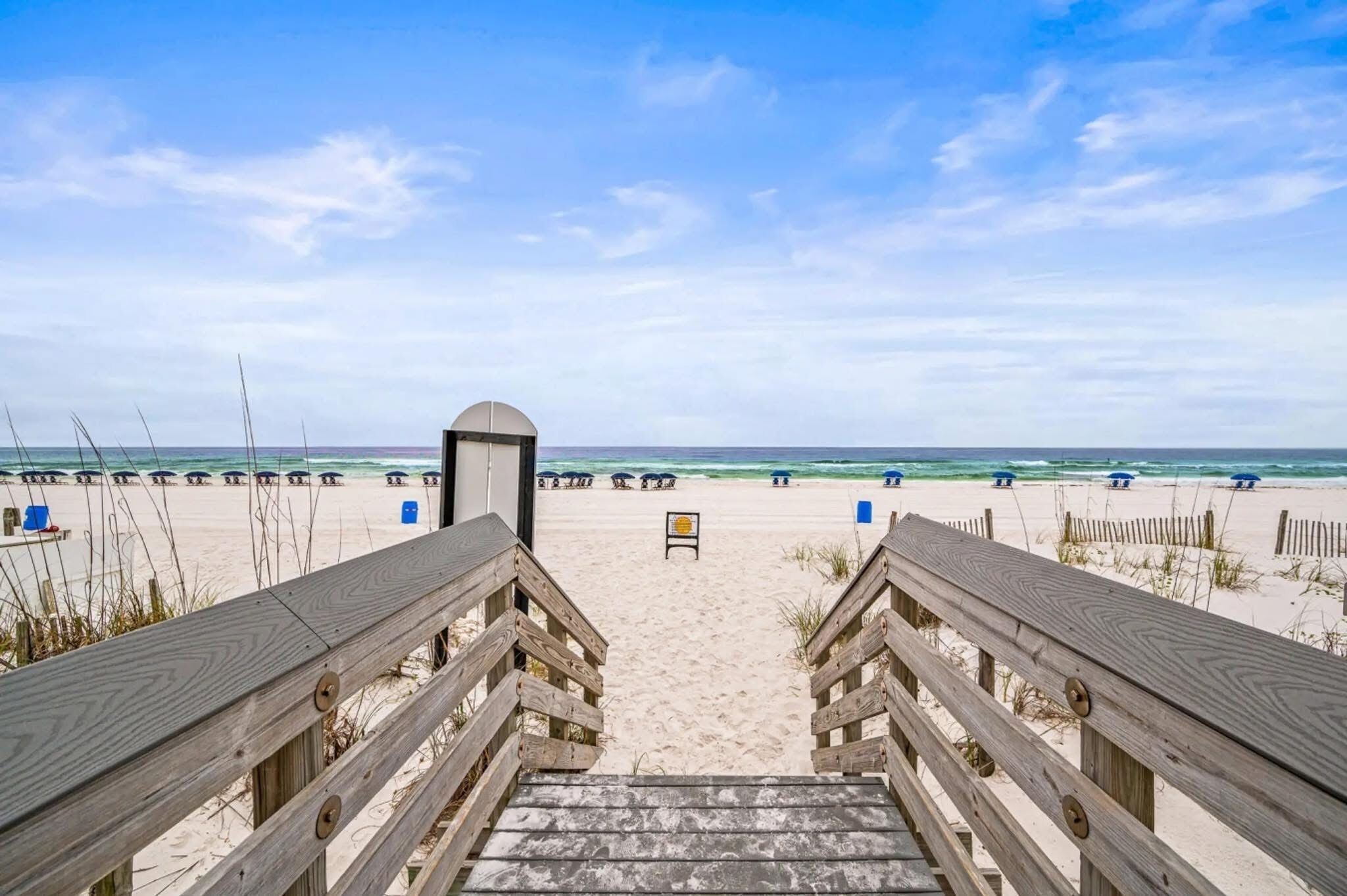 In Strandnähe, Liegestühle