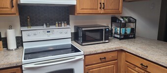 Lovely family and pet friendly townhome in charming Fruitland Idaho