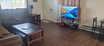 Lovely family and  pet friendly townhome in charming Fruitland Idaho