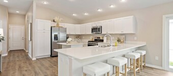 Relaxing 2BR Villa in Waters Edge located by the newest town square Eastport