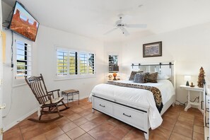 2 bedrooms, iron/ironing board, free WiFi, bed sheets - Spacious and quiet 2-bedroom casita with view in Fountain Hills (Fountain Hills)