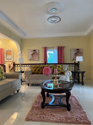 Charming studio with AC in picturesque Saint Ann's Bay