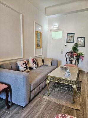 Living area - Studio downtown Rabat terrace (Rabat)