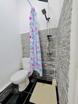 Hair dryer, towels, soap, shampoo