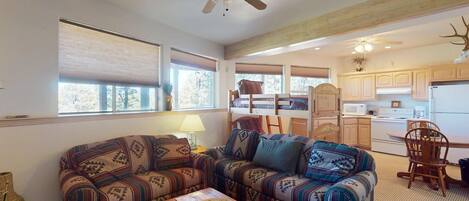 Smart-tv, pejs, dvd-afspiller