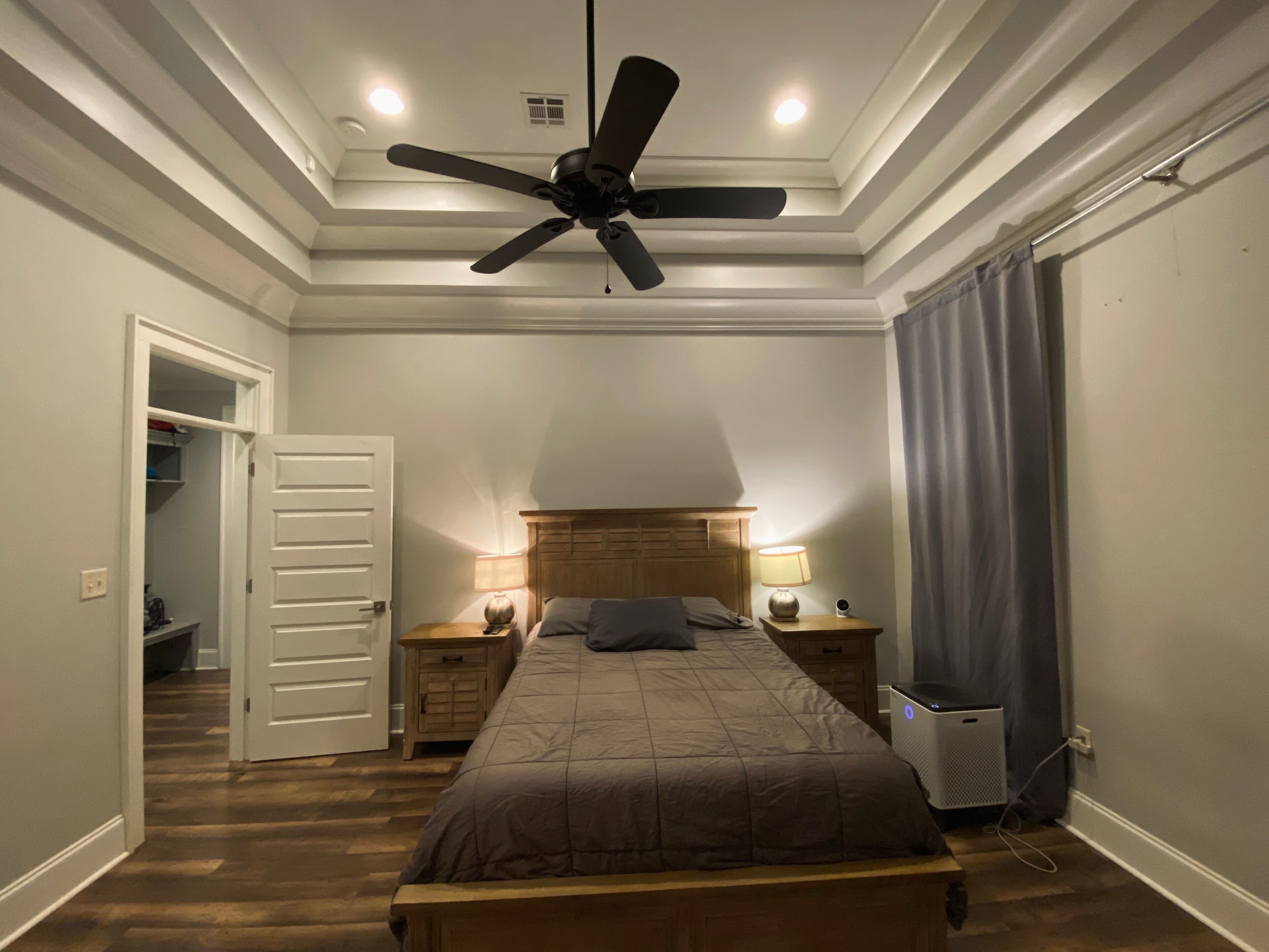 4 Schlafzimmer, Schreibtisch, Bügeleisen/Bügelbrett, kostenloses WLAN