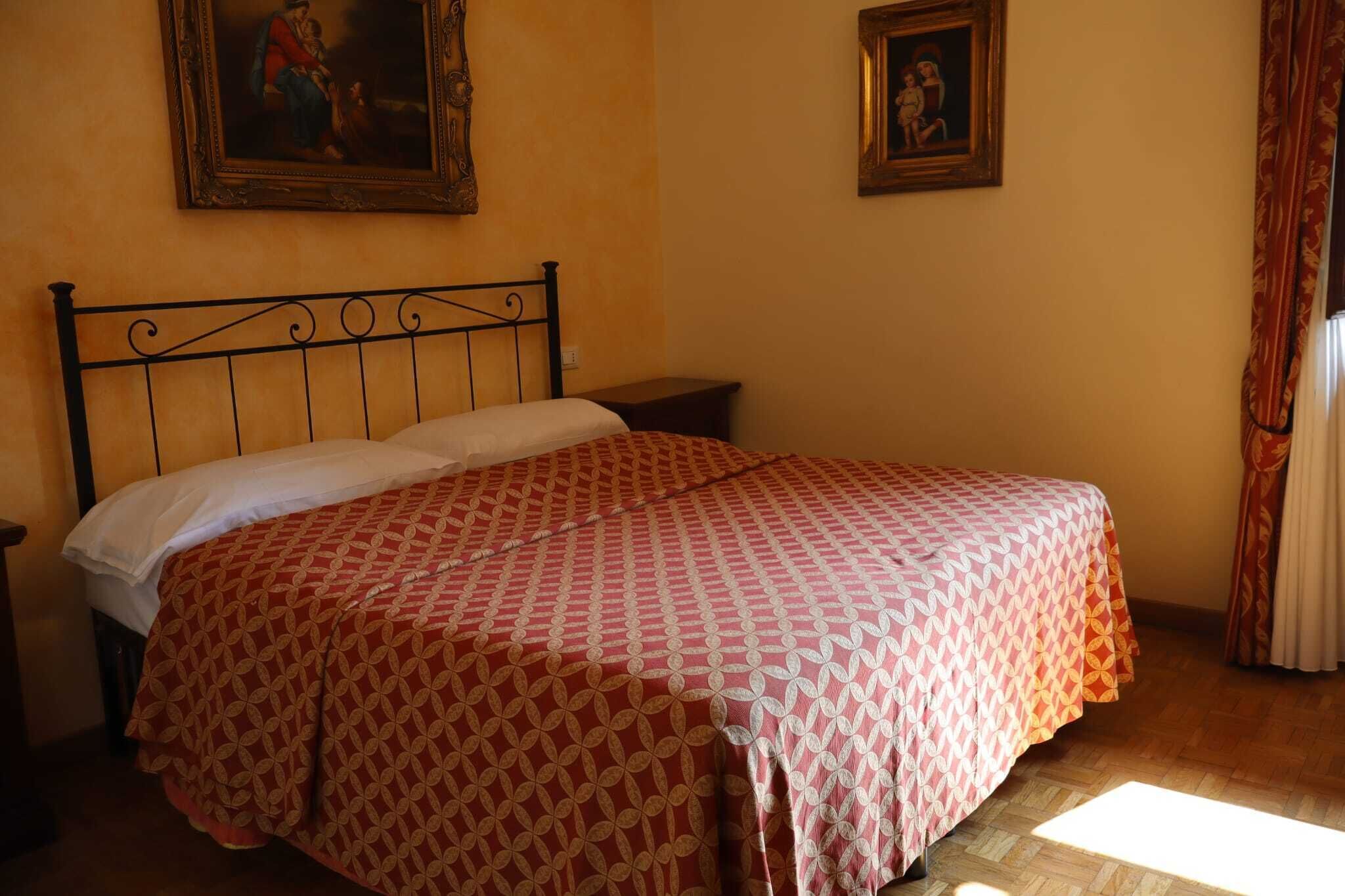 Coffres-forts dans les chambres, Wi-Fi gratuit