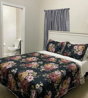 1 chambre, fer et planche à repasser, Wi-Fi, draps fournis