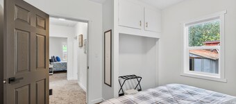 Modern, New, 3 bedroom home in Prime Lewiston location!