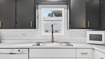 Microwave, oven, stovetop, dishwasher