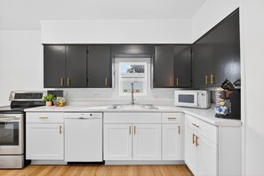 Microwave, oven, stovetop, dishwasher