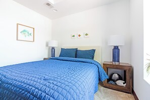 4 bedrooms, iron/ironing board, WiFi, bed sheets
