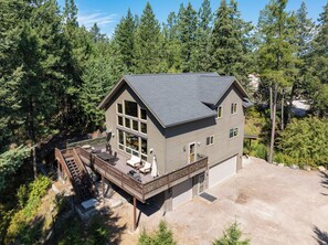 Exterior - New! Hot tub, Fire Pit, Foosball Table! (Bigfork)