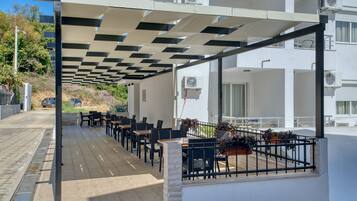 Grill-/Picknickplatz